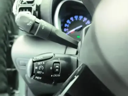 Photo 17 Citroën C3 Aircross  PureTech 130 S&S EAT6 Shine Pack