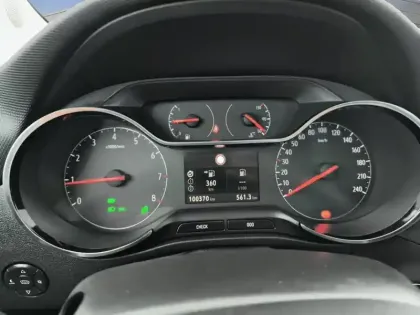 Photo 20 Opel Crossland X Gén. I Ph1 Ultimate 5