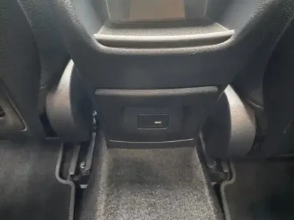 Photo 11 Mercedes Classe A 250 e AMG Line