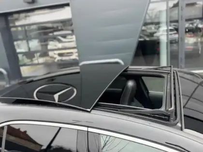 Photo 20 Mercedes Classe A 250 e AMG Line