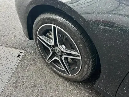 Photo 8 Mercedes Classe A 250 e AMG Line