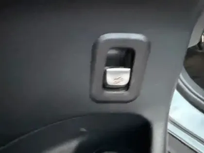 Photo 14 Mercedes Classe GLC 300de 4MATIC AMG Line