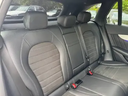 Photo 7 Mercedes Classe GLC GLC 300de 4MATIC SUV AMG Line