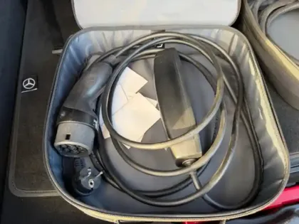 Photo 15 Mercedes GLA 250 e Hybrid EQ AMG Line