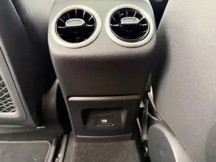 Photo 17 Mercedes Classe A 200 AMG Line