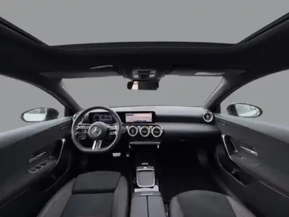 Photo 10 Mercedes Classe A 200 AMG Line