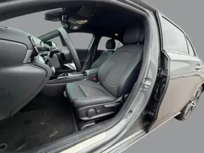 Photo 24 Mercedes Classe A Gén. IV (W177) Ph2 Progressive Line 5