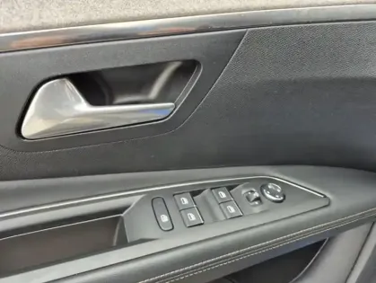 Photo 31 Peugeot 3008 Gén. II Ph2 GT Pack 5