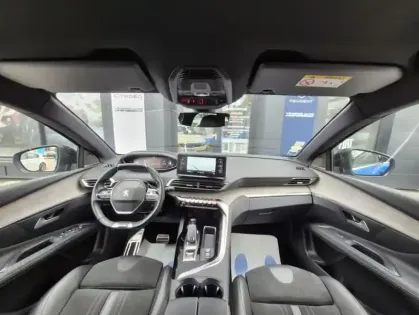 Photo 5 Peugeot 3008 Gén. II Ph2 GT Pack 5