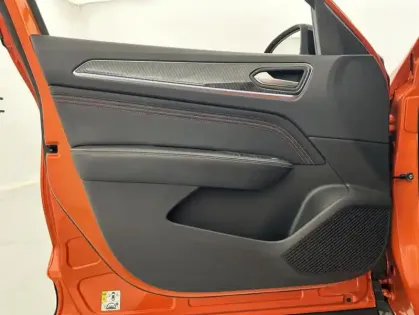 Photo 11 Renault Arkana E-Tech 145 21B R.S. Line 5p