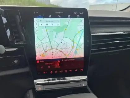 Photo 23 Renault Espace E-Tech full hybrid 200 GSR2 esprit Alpine 5p