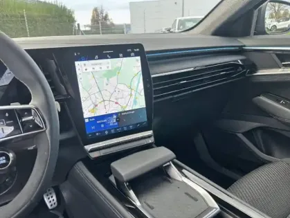 Photo 11 Renault Espace E-Tech full hybrid 200 GSR2 esprit Alpine 5p