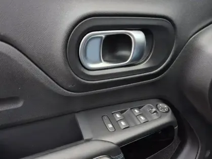 Photo 36 Citroën C5 aircross Gén. I Ph2 Shine  5