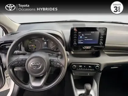 Photo 8 Toyota Yaris  116h Dynamic 5p MY22