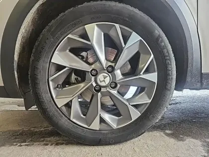 Photo 10 DS DS 3  Crossback E-Tense La Première 4cv