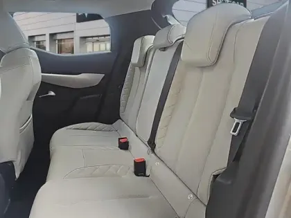 Photo 9 DS DS 3  Crossback E-Tense La Première 4cv