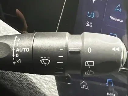 Photo 11 Peugeot 308  SW 1.2 PureTech 130ch S&S Allure Pack EAT8