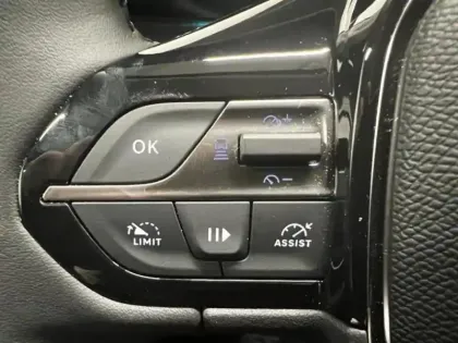 Photo 12 Peugeot 308  SW 1.2 PureTech 130ch S&S Allure Pack EAT8