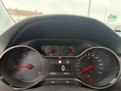 Photo 13 Opel Crossland  1.2 Turbo 130ch Elegance Business BVA