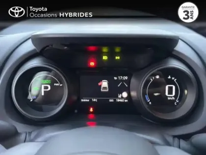 Photo 13 Toyota Yaris  116h Design 5p MY22
