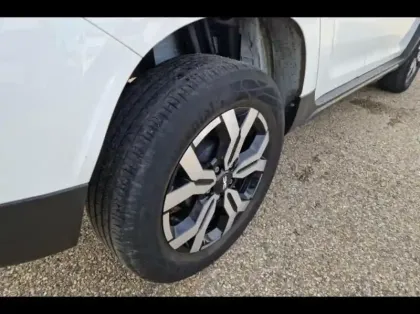 Photo 12 Dacia Duster  1.0 ECO-G 100ch Journey + 4x2