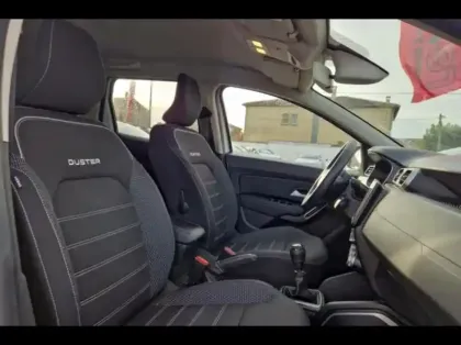 Photo 9 Dacia Duster  1.0 ECO-G 100ch Journey + 4x2