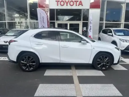 Photo 8 Lexus UX  250h 2WD F SPORT Executive MY22