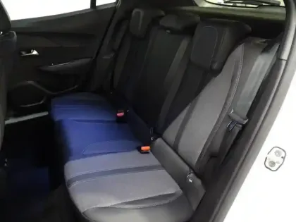 Photo 7 Peugeot 2008  1.5 BlueHDi 130ch S&S Allure Pack EAT8