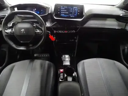 Photo 5 Peugeot 2008  1.5 BlueHDi 130ch S&S Allure Pack EAT8