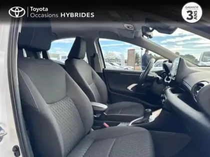 Photo 5 Toyota Yaris  116h Dynamic 5p MY22