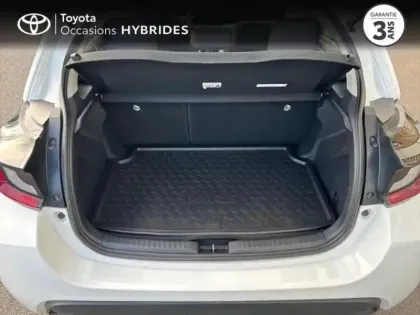 Photo 9 Toyota Yaris  116h Dynamic 5p MY22