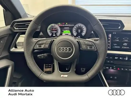 Photo 10 Audi A3  Sportback 40 TFSI e 204ch PHEV S line S tronic 6