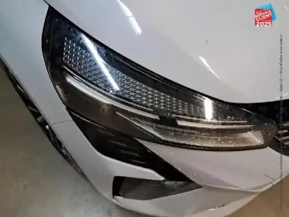 Photo 12 Renault Clio  1.0 TCe 90ch Techno - 25