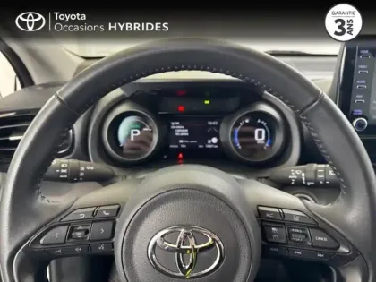 Photo 12 Toyota Yaris  116h Design 5p MC24