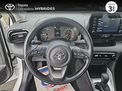 Photo 12 Toyota Yaris  116h Dynamic 5p MC24