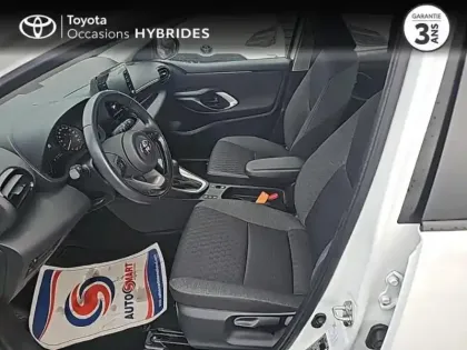 Photo 10 Toyota Yaris  116h Dynamic 5p MC24