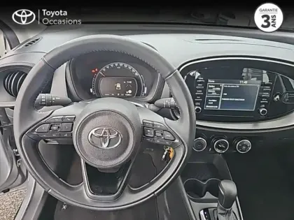 Photo 8 Toyota Aygo  X 1.0 VVT-i 72ch Dynamic S-CVT