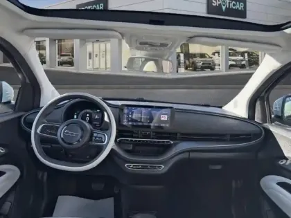 Photo 7 Fiat 500  e 118ch La Prima