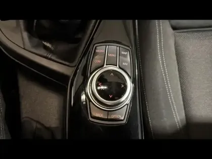 Photo 11 BMW Serie 1 Série 1 116d 116ch Business Design 5p