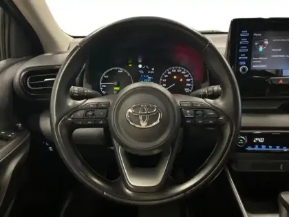 Photo 14 Toyota Yaris  116h Dynamic 5p MY22