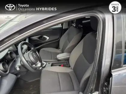 Photo 10 Toyota Yaris  116h Design 5p MY22