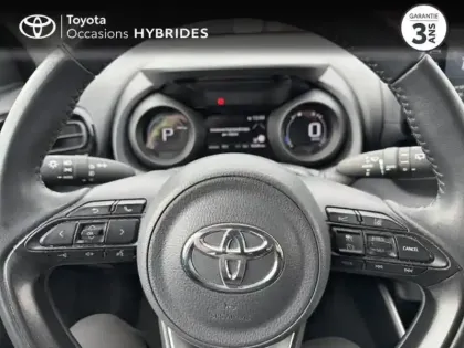 Photo 12 Toyota Yaris  116h Design 5p MY22