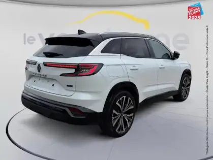 Photo 5 Renault Austral  1.2 E-Tech full hybrid 200ch Iconic- 23 GPS Camera Carplay