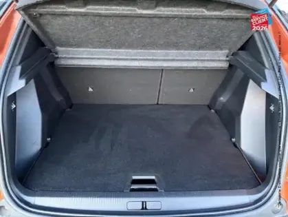 Photo 13 Peugeot 2008  1.2 PureTech 130ch S&S GT Line EAT8 7cv