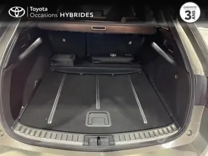 Photo 9 Toyota Corolla  Touring Spt 184h Collection MY20 Pack Techno