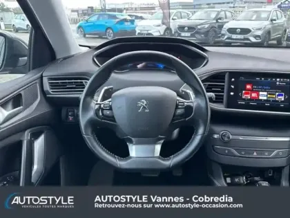 Photo 14 Peugeot 308  1.5 BlueHDi 130ch S&S  Allure EAT8 7cv