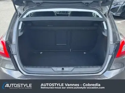 Photo 5 Peugeot 308  1.5 BlueHDi 130ch S&S  Allure EAT8 7cv