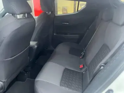 Photo 10 Toyota C-HR  122h Edition 2WD E-CVT MY20