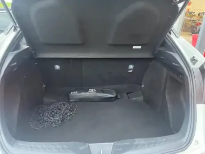 Photo 12 Toyota C-HR  122h Edition 2WD E-CVT MY20