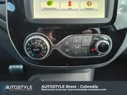 Photo 7 Renault Captur  1.3 TCe 150ch FAP Intens EDC